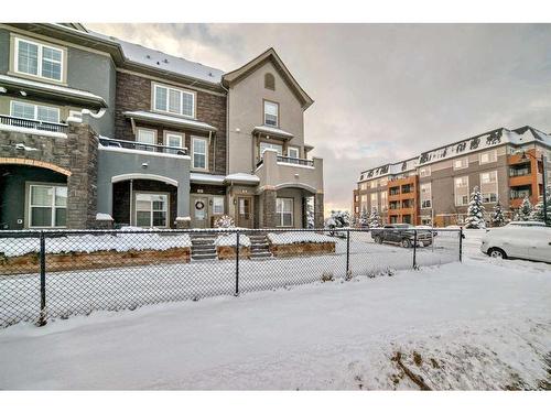 4 Quarry Lane Se, Calgary, AB - Outdoor