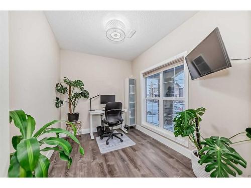 4 Quarry Lane Se, Calgary, AB - Indoor