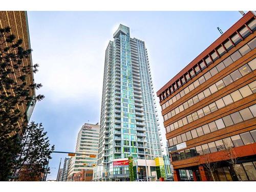 2607-901 10 Avenue Sw, Calgary, AB - Outdoor With Facade