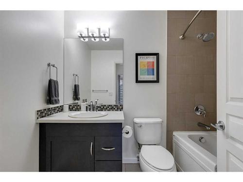 1008-1320 1 Street Se, Calgary, AB - Indoor Photo Showing Bathroom