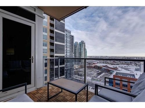 1709-1320 1 Street Se, Calgary, AB - Outdoor With Balcony With Exterior