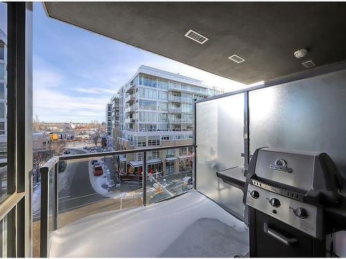 403-301 10 Street Nw, Calgary, AB -  With Exterior