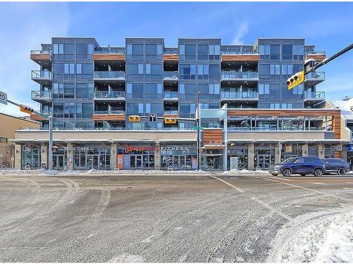 403-301 10 Street Nw, Calgary, AB - Outdoor With Balcony