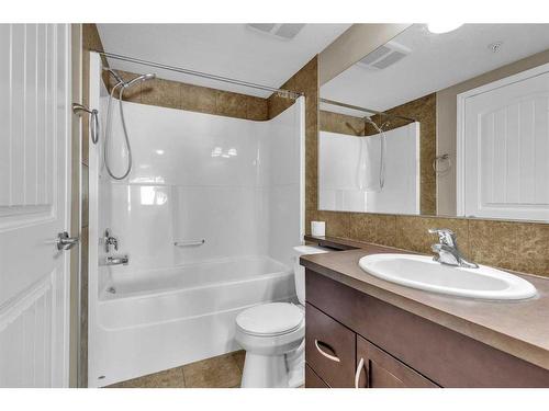 1310-175 Panatella Hill Nw, Calgary, AB - Indoor Photo Showing Bathroom