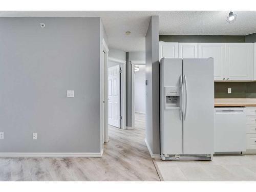 307-3 Somervale View Sw, Calgary, AB - Indoor