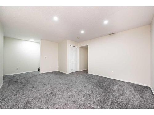 84 Tarington Close Ne, Calgary, AB - Indoor Photo Showing Other Room