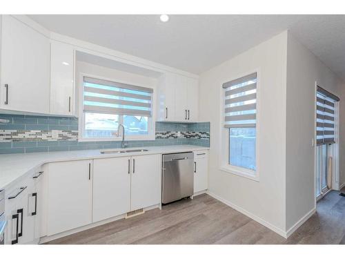 84 Tarington Close Ne, Calgary, AB - Indoor Photo Showing Kitchen