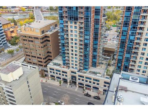 2105-920 5 Avenue Sw, Calgary, AB - Outdoor With Facade