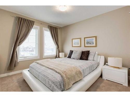 105 Evanston Square Nw, Calgary, AB - Indoor Photo Showing Bedroom