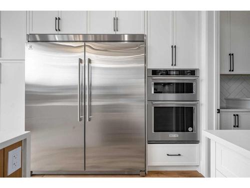 1419 22 Avenue Nw, Calgary, AB - Indoor Photo Showing Kitchen With Stainless Steel Kitchen