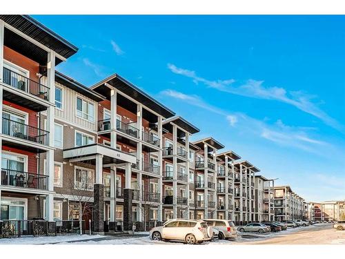 318-40 Walgrove Walk Se, Calgary, AB - Outdoor With Balcony With Facade