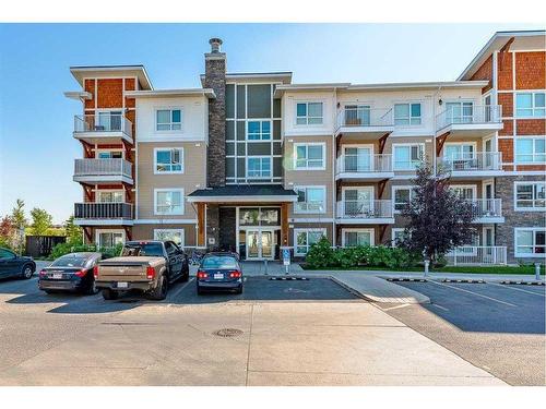 5104-302 Skyview Ranch Drive Ne, Calgary, AB - Outdoor With Facade