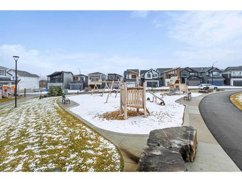 20 Royston Walk Nw, Calgary, AB - Outdoor