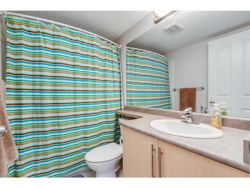 2120-60 Panatella Street Nw, Calgary, AB - Indoor Photo Showing Bathroom