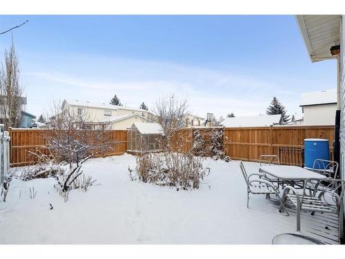 283 Coventry Close Ne, Calgary, AB - Outdoor