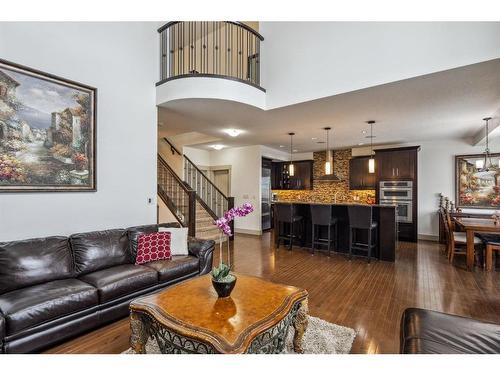 119 Wentworth Hill Sw, Calgary, AB - Indoor Photo Showing Living Room