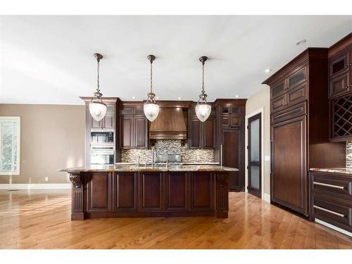 211 Aspen Ridge Place Sw, Calgary, AB - Indoor Photo Showing Kitchen With Upgraded Kitchen