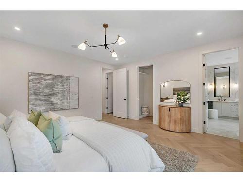 2326 3 Avenue Nw, Calgary, AB - Indoor Photo Showing Bedroom