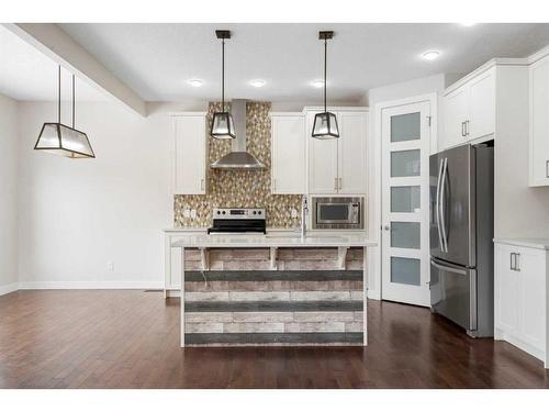 59 Saddlelake Manor Ne, Calgary, AB - Indoor Photo Showing Kitchen