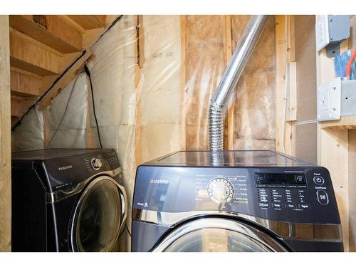 59 Saddlelake Manor Ne, Calgary, AB - Indoor Photo Showing Laundry Room