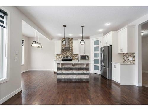 59 Saddlelake Manor Ne, Calgary, AB - Indoor Photo Showing Kitchen