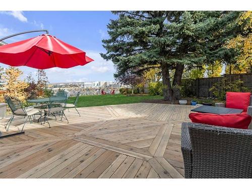 54 Wildwood Drive Sw, Calgary, AB - Outdoor With Deck Patio Veranda