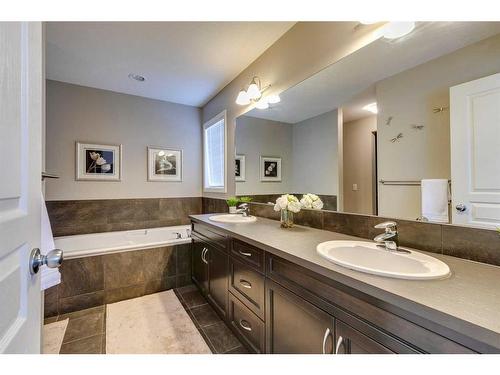 125 Copperstone Close Se, Calgary, AB - Indoor Photo Showing Bathroom