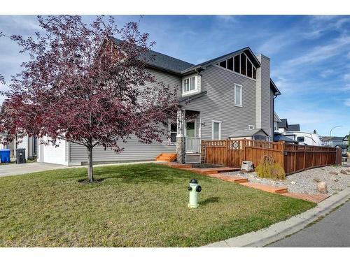 125 Copperstone Close Se, Calgary, AB - Outdoor