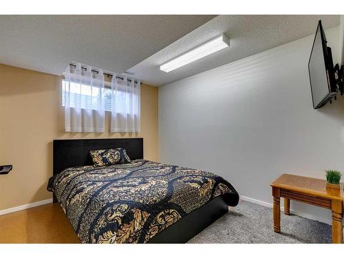 125 Copperstone Close Se, Calgary, AB - Indoor Photo Showing Bedroom