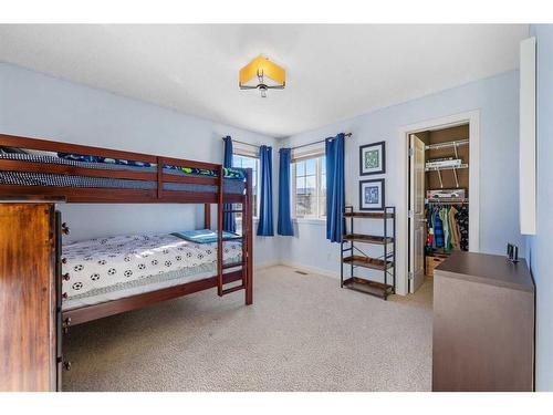 217 Auburn Glen Circle Se, Calgary, AB - Indoor Photo Showing Bedroom