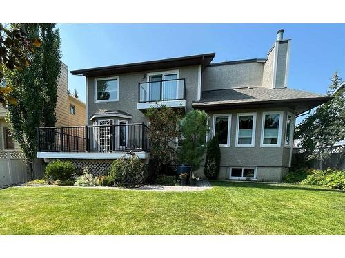 40 Edgepark Way Nw, Calgary, AB - Outdoor