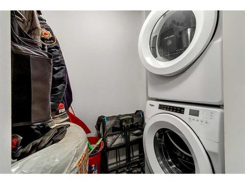 3324-4641 128 Avenue Ne, Calgary, AB - Indoor Photo Showing Laundry Room