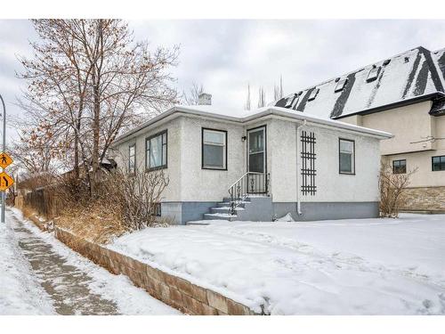 501 28 Avenue Nw, Calgary, AB - Outdoor