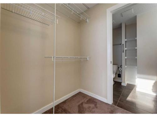 2607-211 13 Avenue Se, Calgary, AB - Indoor With Storage