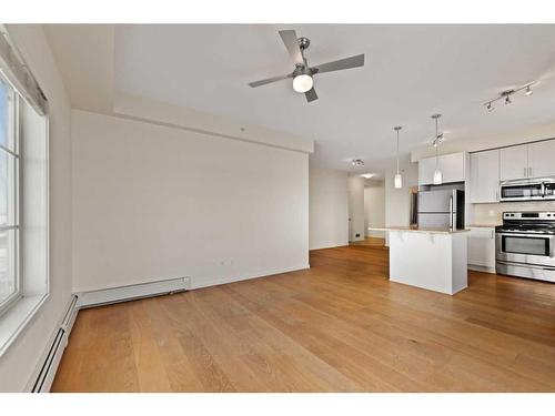 2409-755 Copperpond Boulevard Se, Calgary, AB - Indoor Photo Showing Kitchen