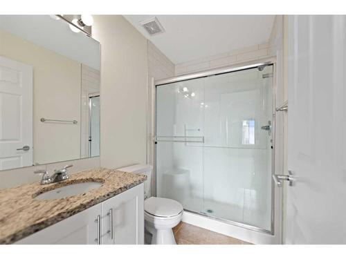 2409-755 Copperpond Boulevard Se, Calgary, AB - Indoor Photo Showing Bathroom