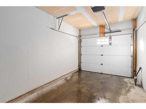 235 Rockyspring Grove Nw, Calgary, AB - Indoor Photo Showing Garage