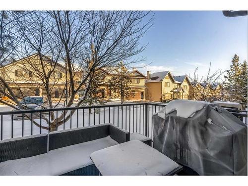 235 Rockyspring Grove Nw, Calgary, AB - Outdoor