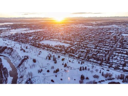 4111 14A Street Sw, Calgary, AB - Outdoor With View