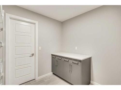 124 Emerald Drive, Red Deer, AB - Indoor Photo Showing Other Room