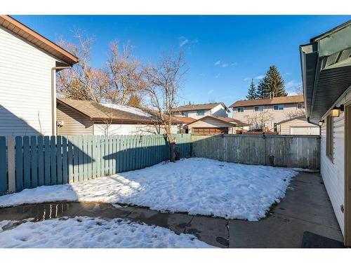 16 Cedardale Rise Sw, Calgary, AB - Outdoor