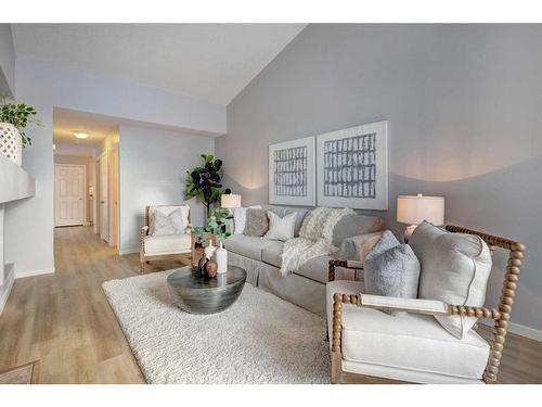 80 Chaparral Ridge Circle Se, Calgary, AB - Indoor Photo Showing Living Room