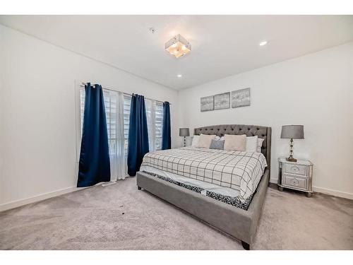 103-1632 20 Avenue Nw, Calgary, AB - Indoor Photo Showing Bedroom