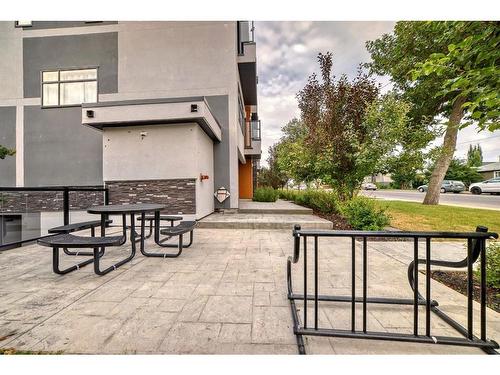 103-1632 20 Avenue Nw, Calgary, AB - Outdoor