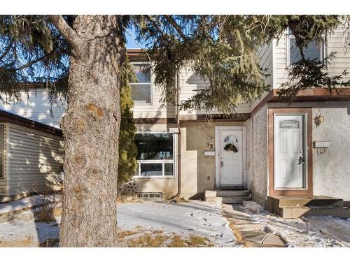 92 Abergale Way Ne, Calgary, AB - Outdoor