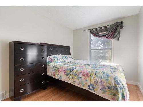 92 Abergale Way Ne, Calgary, AB - Indoor Photo Showing Bedroom