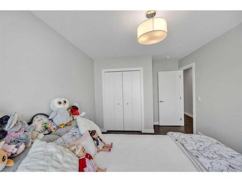 17 Cornerstone Parade Ne, Calgary, AB - Indoor Photo Showing Bedroom