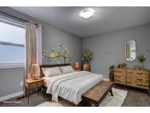 178 Chaparral Valley Way Se, Calgary, AB - Indoor Photo Showing Bedroom