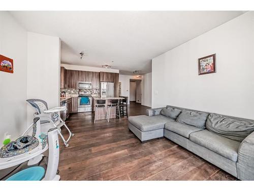 2320-215 Legacy Boulevard Se, Calgary, AB - Indoor Photo Showing Living Room