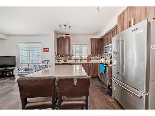 2320-215 Legacy Boulevard Se, Calgary, AB - Indoor Photo Showing Kitchen